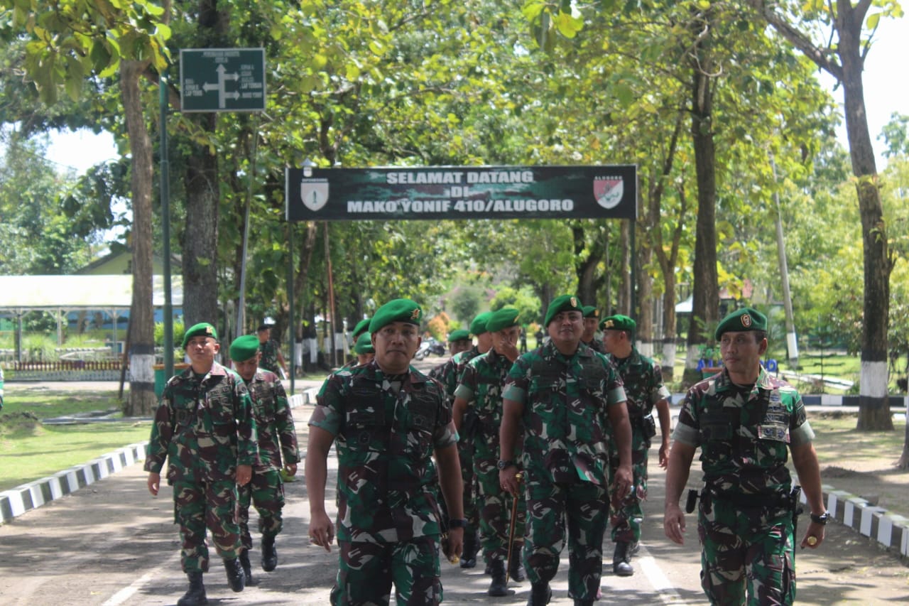 Pengamanan Lebaran Idul Fitri 1444 H, Danrem 073/Makutarama  Cek Kesiapan Prajurit Yonif 410/Alugoro